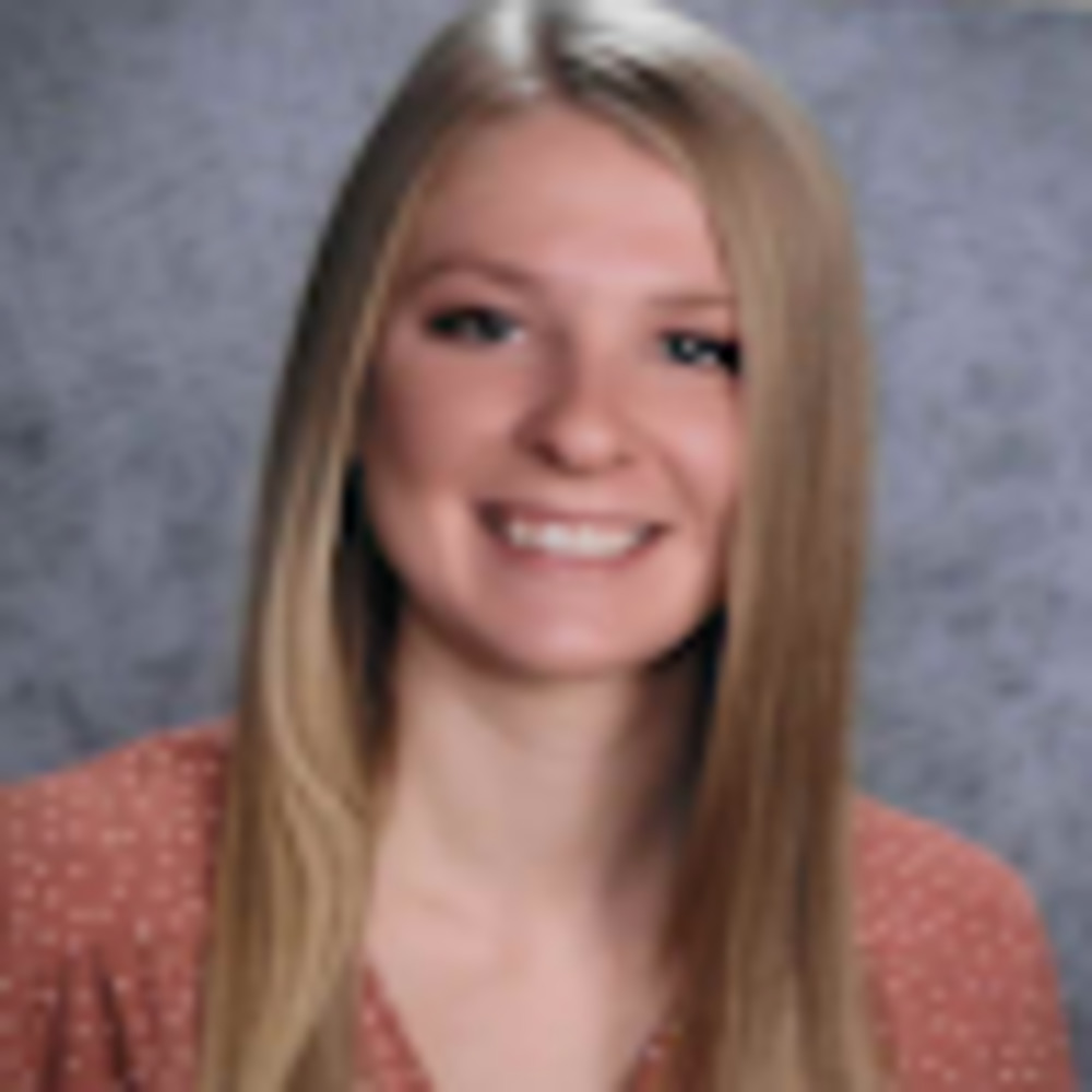 Meet your Posher, Nicole
